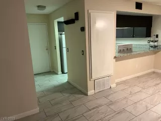 Photo #2: 2544817 Listing 