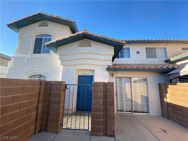 MLS: 2544846 Condo For Sale