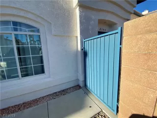 Photo #2: 2544846 Listing 