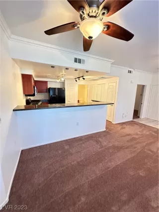 Photo #4: 2544888 Listing 