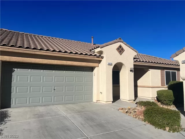 MLS: 2544894 Condo For Sale