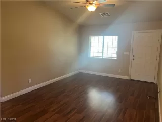 Photo #5: 2544894 Listing 