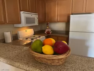 Photo #3: 2544904 Listing 