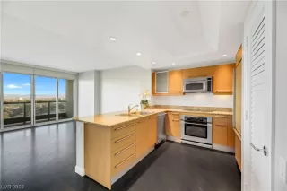 Photo #2: 2544984 Listing