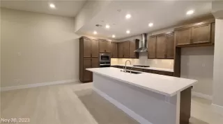Photo #3: 2544985 Listing 