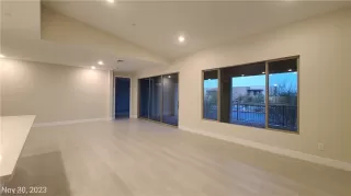 Photo #5: 2544985 Listing 