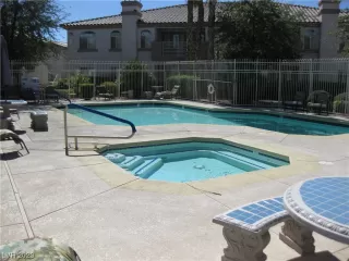 Photo #2: 2545016 Listing 