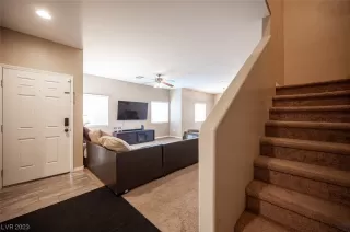 Photo #4: 2545051 Listing 