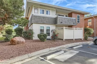 Photo #1: 2545057 Listing 