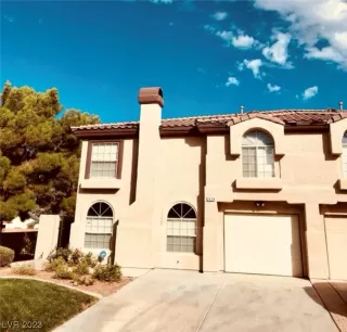 Photo #2: 2545158 Listing 