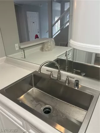 Photo #4: 2545158 Listing 