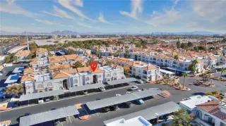 Photo #2: 2545178 Listing