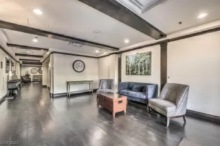 Photo #2: 2545183 Listing 