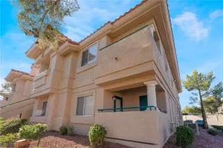 Photo #2: 2545184 Listing