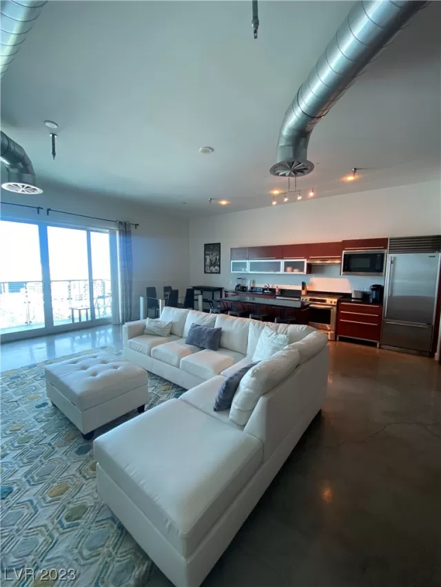 MLS: 2545205 Condo For Sale