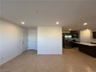 Photo #4: 2545224 Listing 