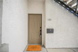 Photo #5: 2545230 Listing 