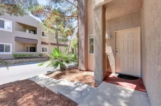 Photo #1: 2545255 Listing