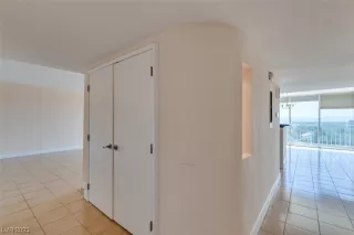 Photo #1: 2545258 Listing