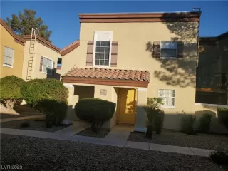 Photo #2: 2545287 Listing