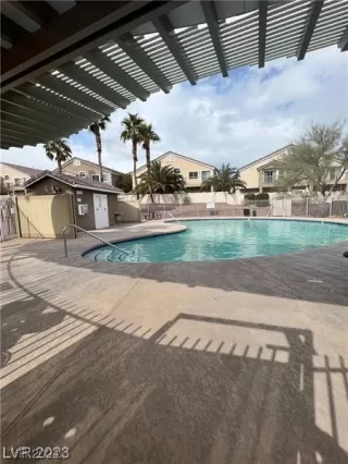 Photo #2: 2545297 Listing 