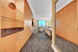 Photo #4: 2545304 Listing 