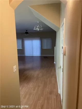 Photo #4: 2545316 Listing 