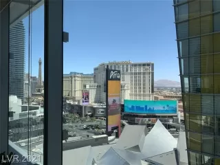 Photo #5: 2545328 Listing 