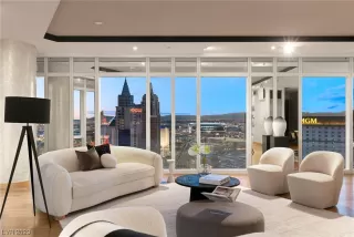 Photo #6: 2545333 Listing 