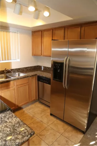 Photo #5: 2545358 Listing 