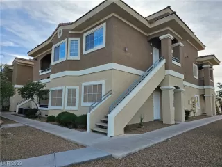 Photo #1: 2545372 Listing 