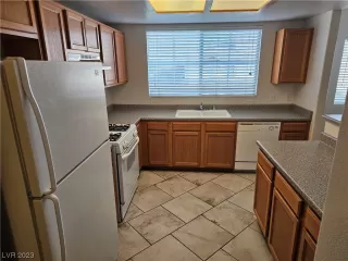 Photo #5: 2545372 Listing 