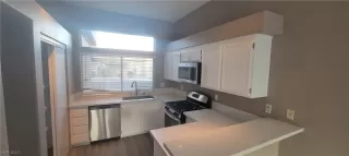 Photo #2: 2545382 Listing