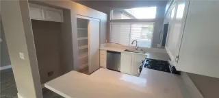 Photo #3: 2545382 Listing