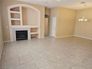 Photo #5: 2545446 Listing 