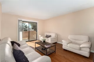 Photo #6: 2545477 Listing 