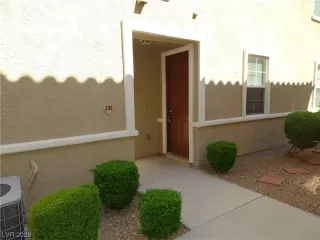 Photo #1: 2545489 Listing 