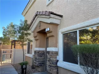 Photo #1: 2545581 Listing 