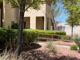 Photo #1: 2545590 Listing