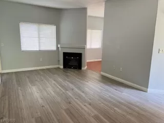 Photo #2: 2545590 Listing