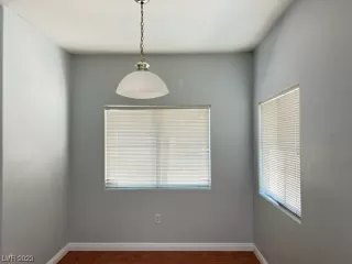 Photo #6: 2545590 Listing