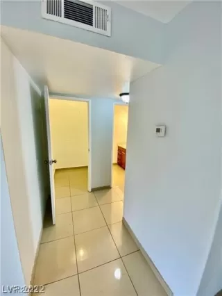 Photo #5: 2545608 Listing 