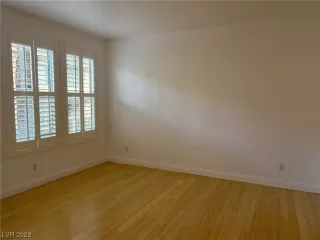 Photo #4: 2545612 Listing 