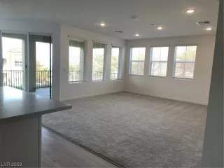 Photo #1: 2545619 Listing