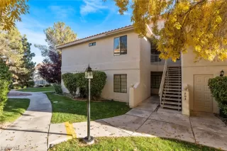 Photo #2: 2545623 Listing