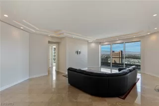 Photo #6: 2545640 Listing 