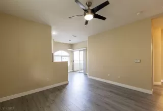 Photo #2: 2545651 Listing