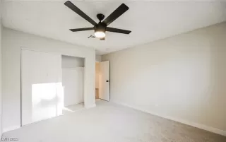 Photo #6: 2545658 Listing