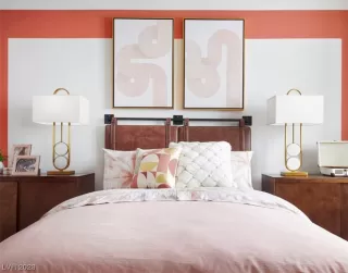 Photo #6: 2545666 Listing