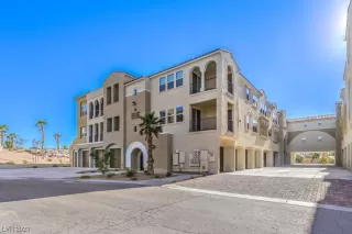 Photo #1: 2545707 Listing 